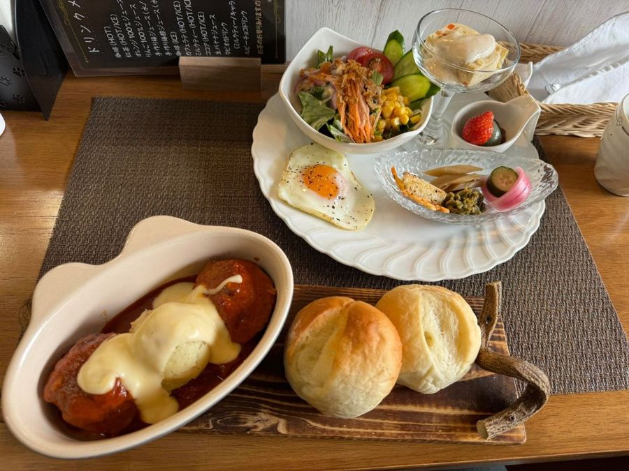 煮込みハンバーグプレート